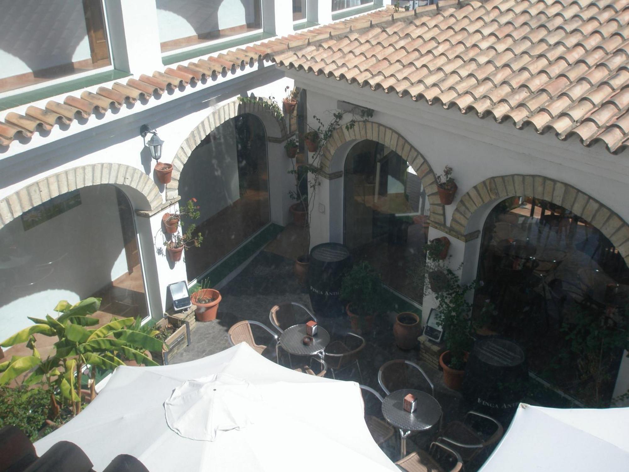 Hotel Cortijo Los Gallos شيكلانا دي لا فرونتيرا المظهر الخارجي الصورة