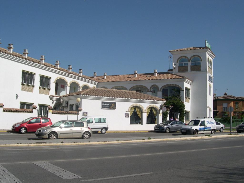Hotel Cortijo Los Gallos شيكلانا دي لا فرونتيرا المظهر الخارجي الصورة